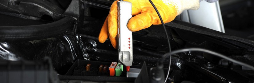 12766227_Checking-Car-Battery.jpg